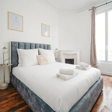 Appartamento Niepce - Blue Flat Next To Avenue Du Maine Parigi